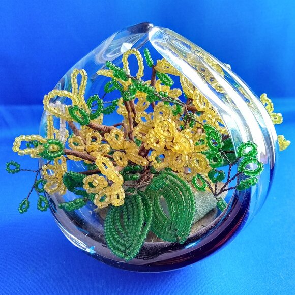 Vintage mid century art glass with handmade beaded flowers - Picture 2 of 6